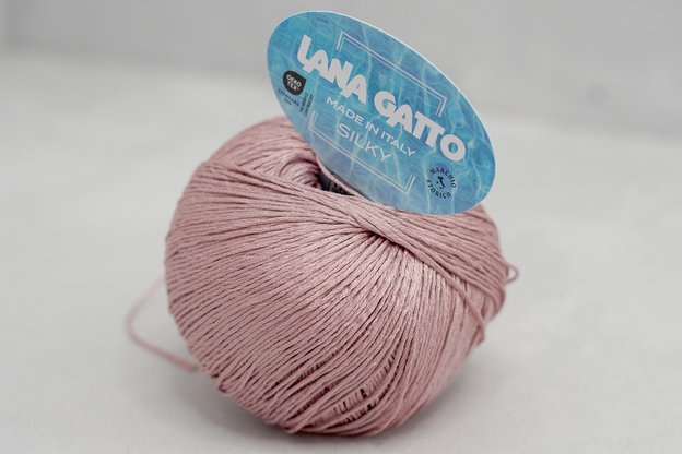 Lana  Gatto Silky siūlai 8904