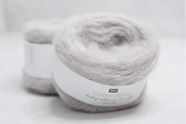 Essentials Baby Alpaca Loves Silk siūlai 001