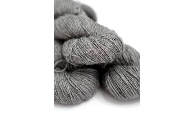 Nedažyta sruoga (jaunųjų alpakų vilna, šilkas, kašmyras) 2