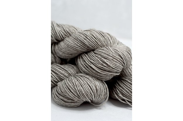 Nedažyta sruoga ( merino vilna, šilkas, jako vilna) 1
