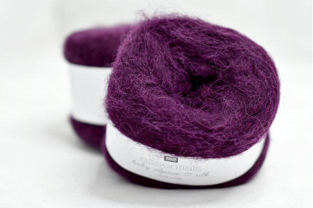 Essentials Baby Alpaca Loves Silk siūlai 010
